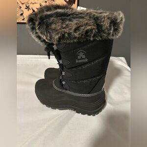 Kamik Kids Black and Gray Snow Boots